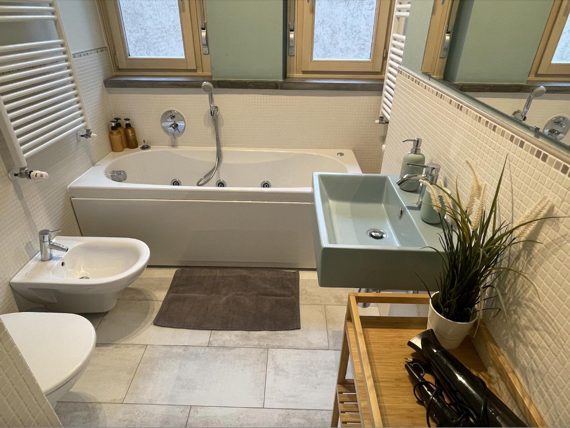 Seriate - Jacuzzi Bath エクステリア 写真